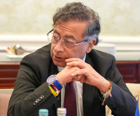 COLOMBIA: El presidente Petro aseguró que el Metro todavía puede tener tramos subterráneos