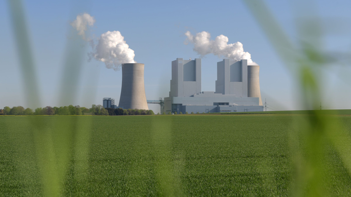 Alemania investiga una presunta manipulación del mercado durante la subida del precio de la electricidad en Dunkelflaute